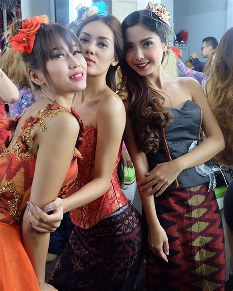 indonesian girls dating foreigners